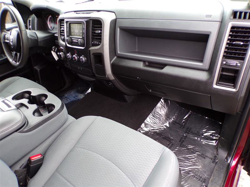 Used 2018 RAM 1500 Express image 19