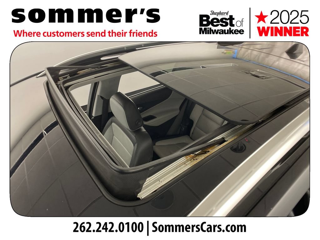 Used 2020 Chevrolet Equinox Premier AWD/4WD image 19