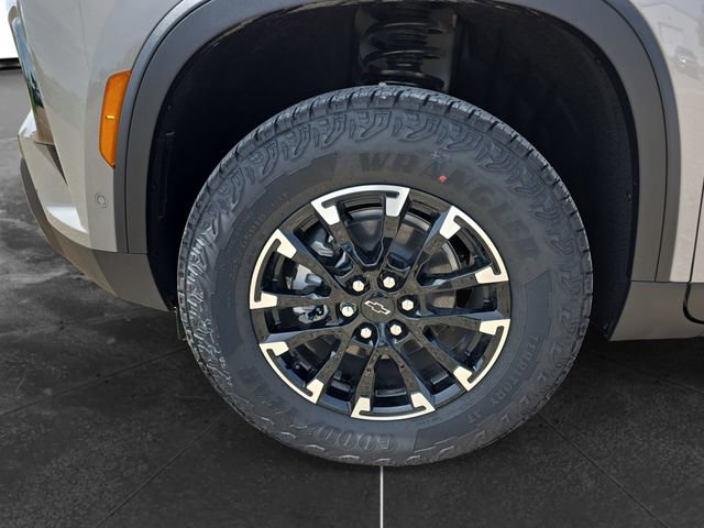 New 2026 Chevrolet Traverse Z71 w/ Enhanced Driving Package AWD/4WD image 9