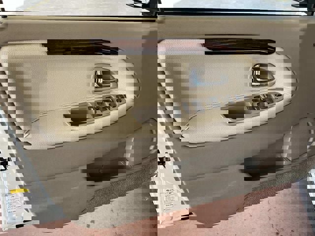 Used 2004 Volvo S40 image 24