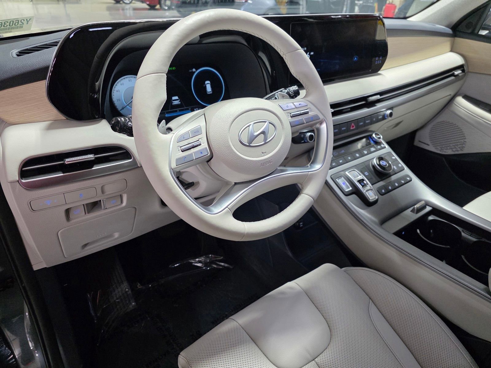 Used 2023 Hyundai Palisade Limited image 26