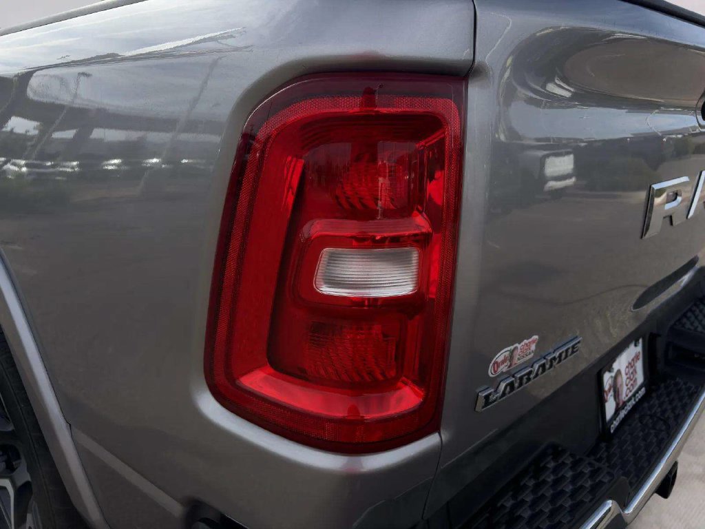 Used 2026 RAM 1500 Laramie AWD/4WD image 30