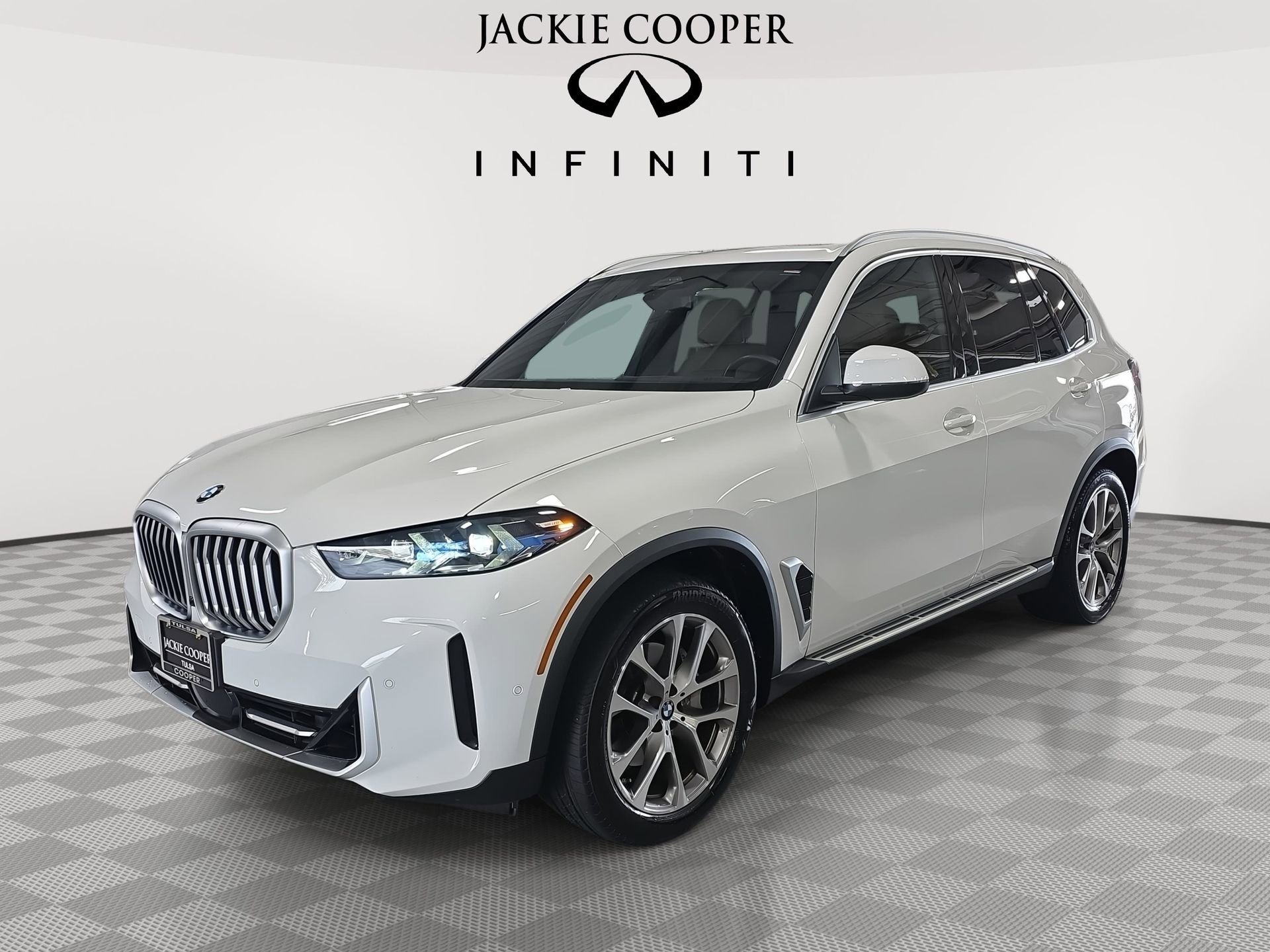 Used 2025 BMW X5 xDrive40i image 1