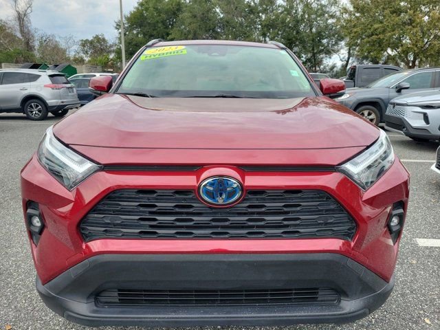 Used 2023 Toyota RAV4 XLE Premium image 15