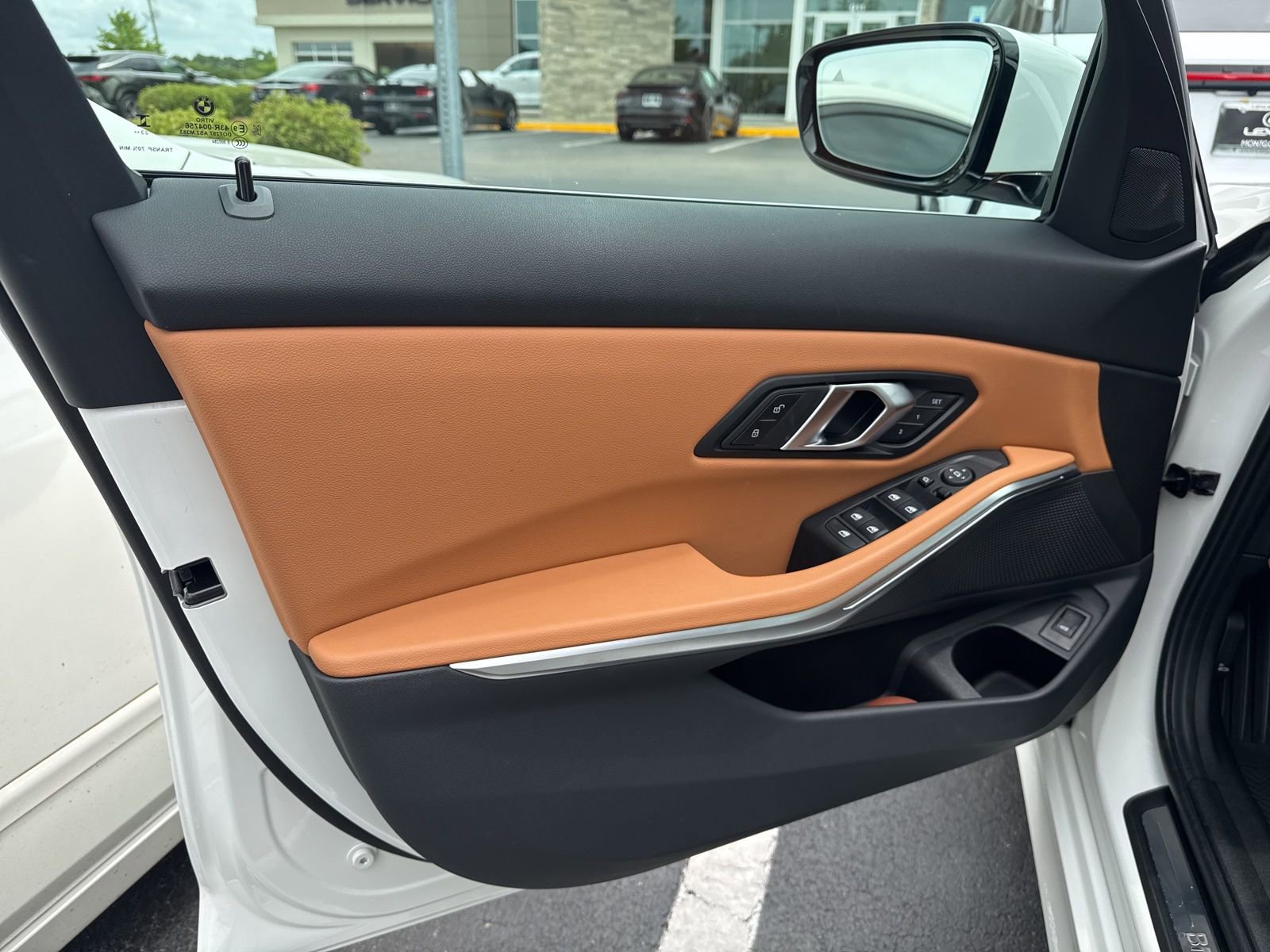 Used 2024 BMW 330i Sedan w/ Premium Package image 6