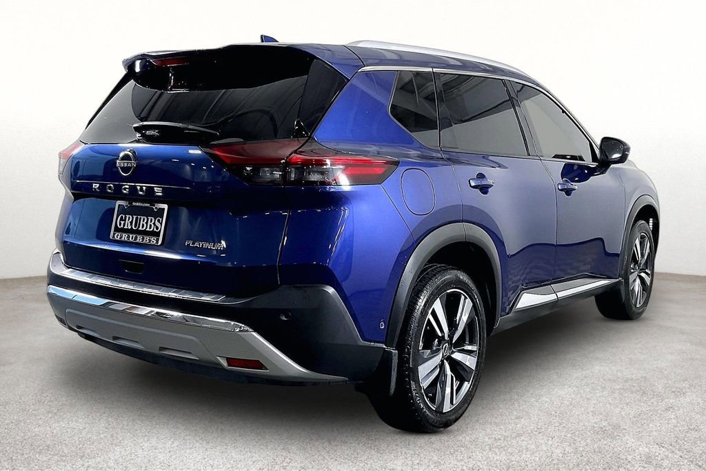 Used 2022 Nissan Rogue Platinum w/ Head-Up Display Package FWD image 2