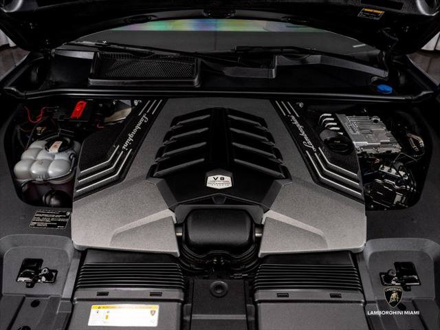 Used 2024 Lamborghini Urus S AWD/4WD image 4