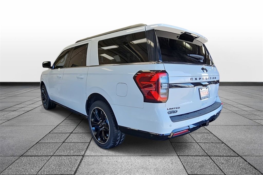 Used 2022 Ford Expedition Max Limited image 7