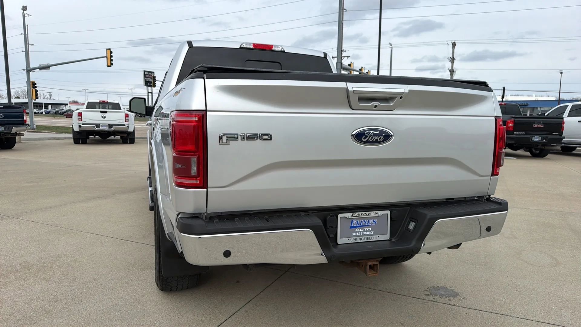 Used 2017 Ford F150 Lariat w/ Equipment Group 502A Luxury image 16