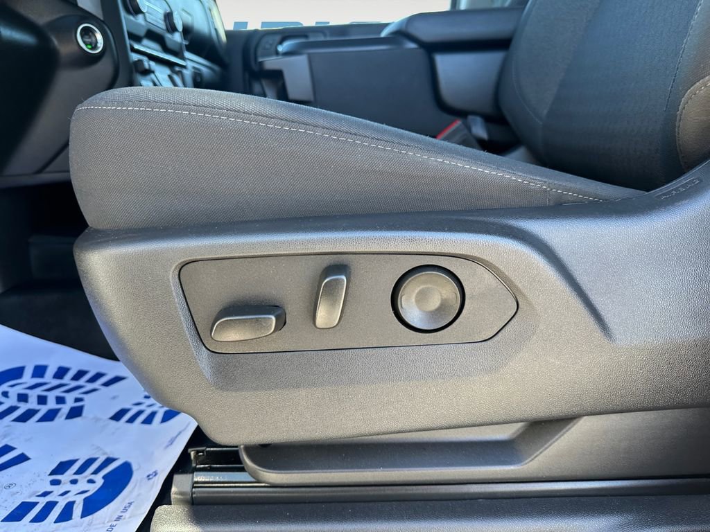 Used 2025 Chevrolet Silverado 3500 W/T w/ WT/CX Safety Package image 19