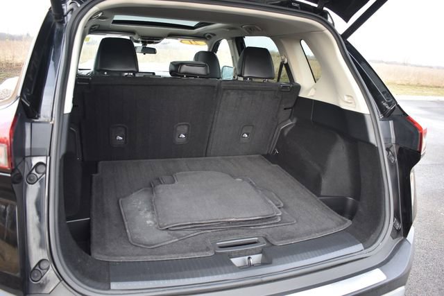 Used 2021 Nissan Rogue SV w/ Premium Package image 17