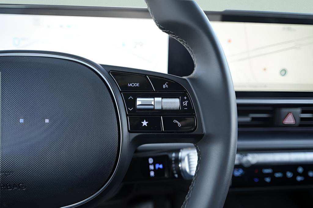 Used 2024 Hyundai Ioniq 6 SEL AWD/4WD image 28