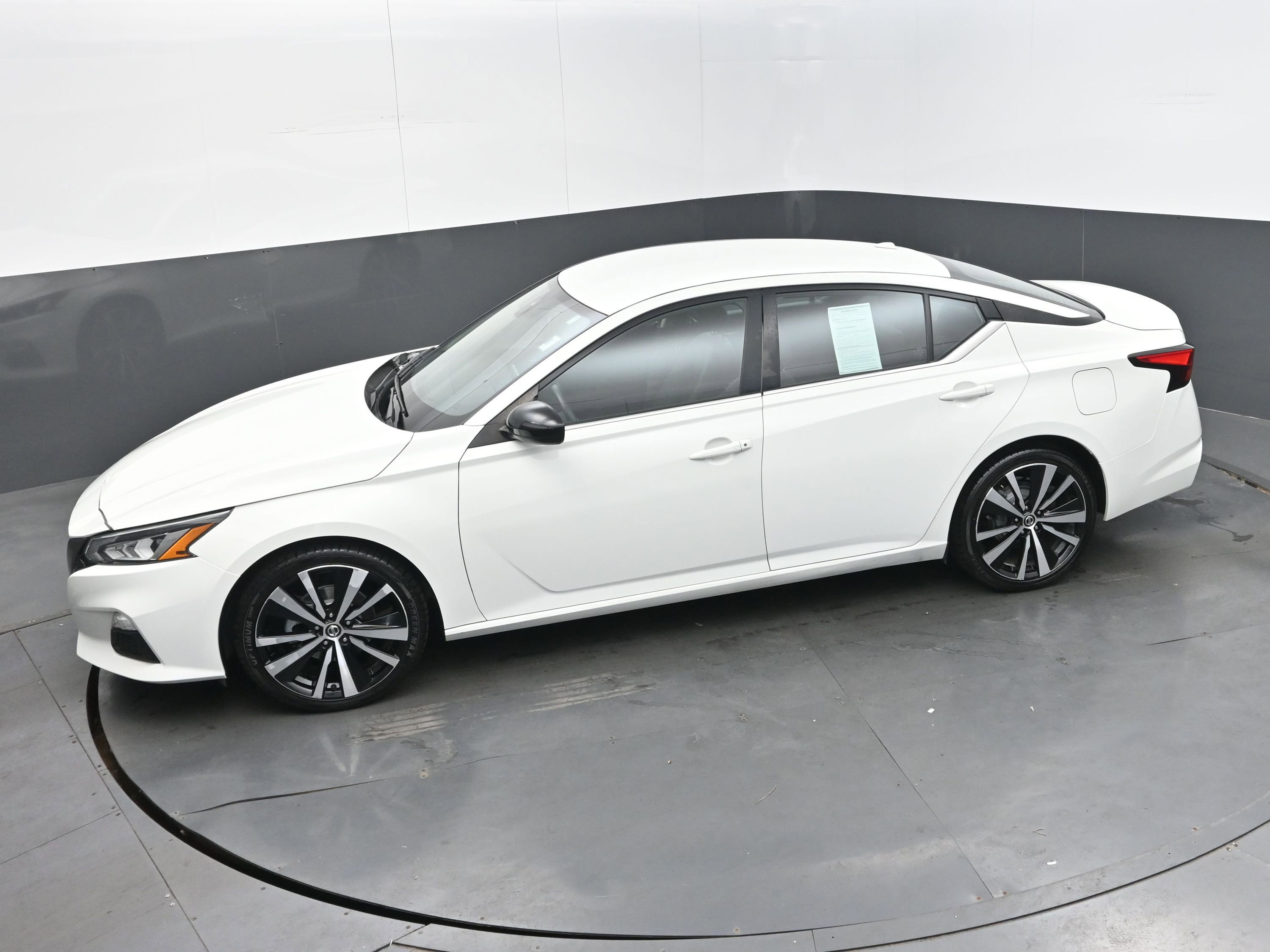 Used 2022 Nissan Altima 2.5 SR image 32