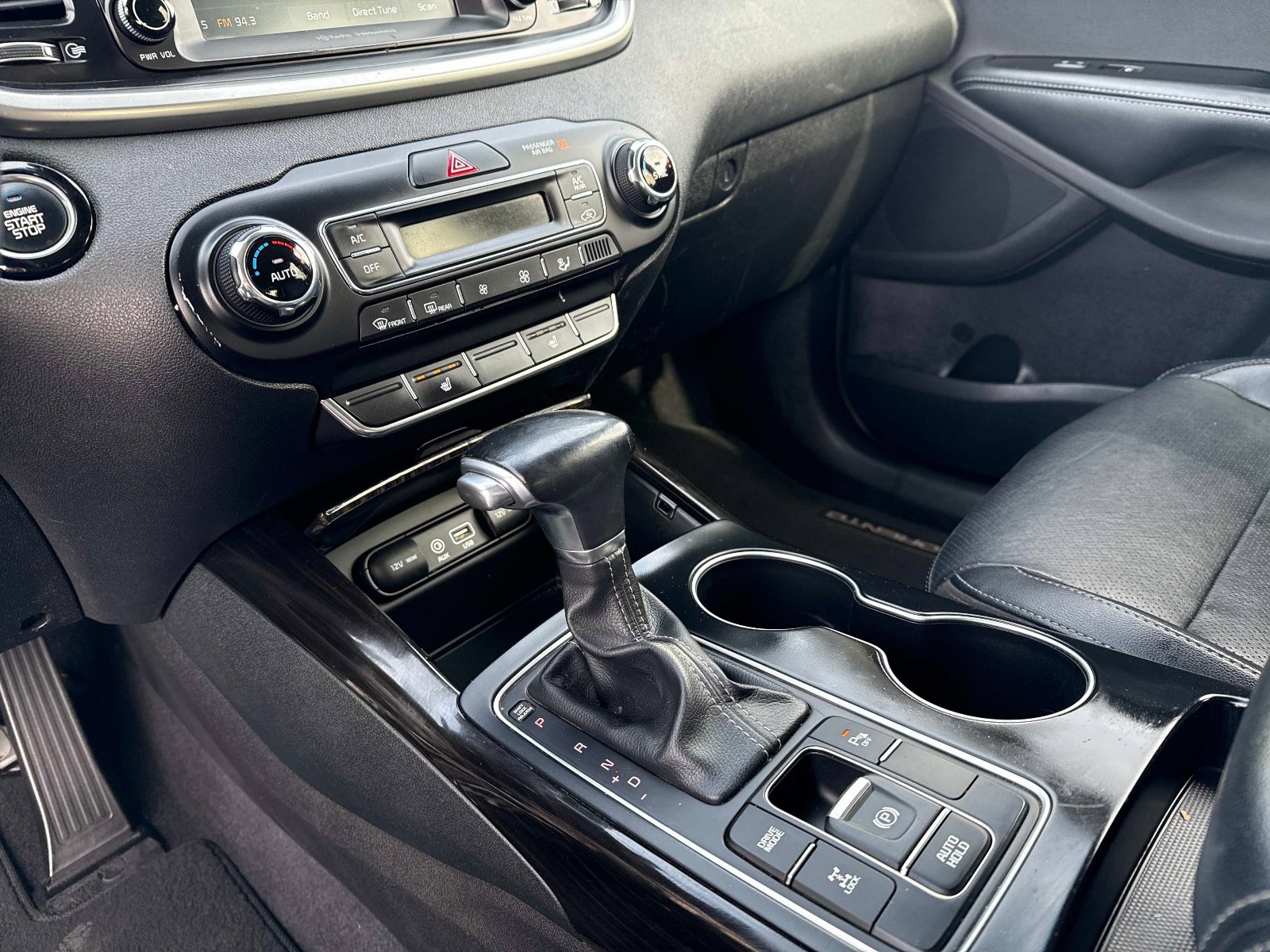 Used 2019 Kia Sorento EX image 27