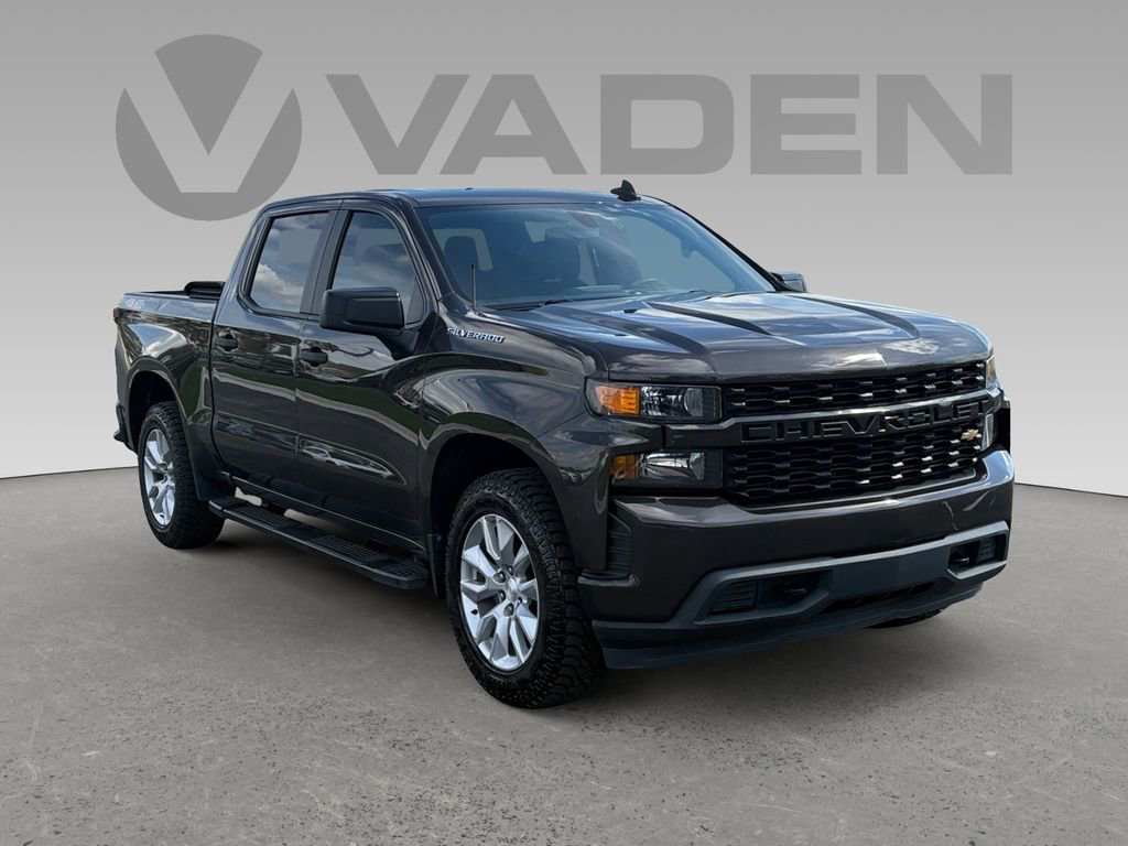 Used 2021 Chevrolet Silverado 1500 Custom image 1