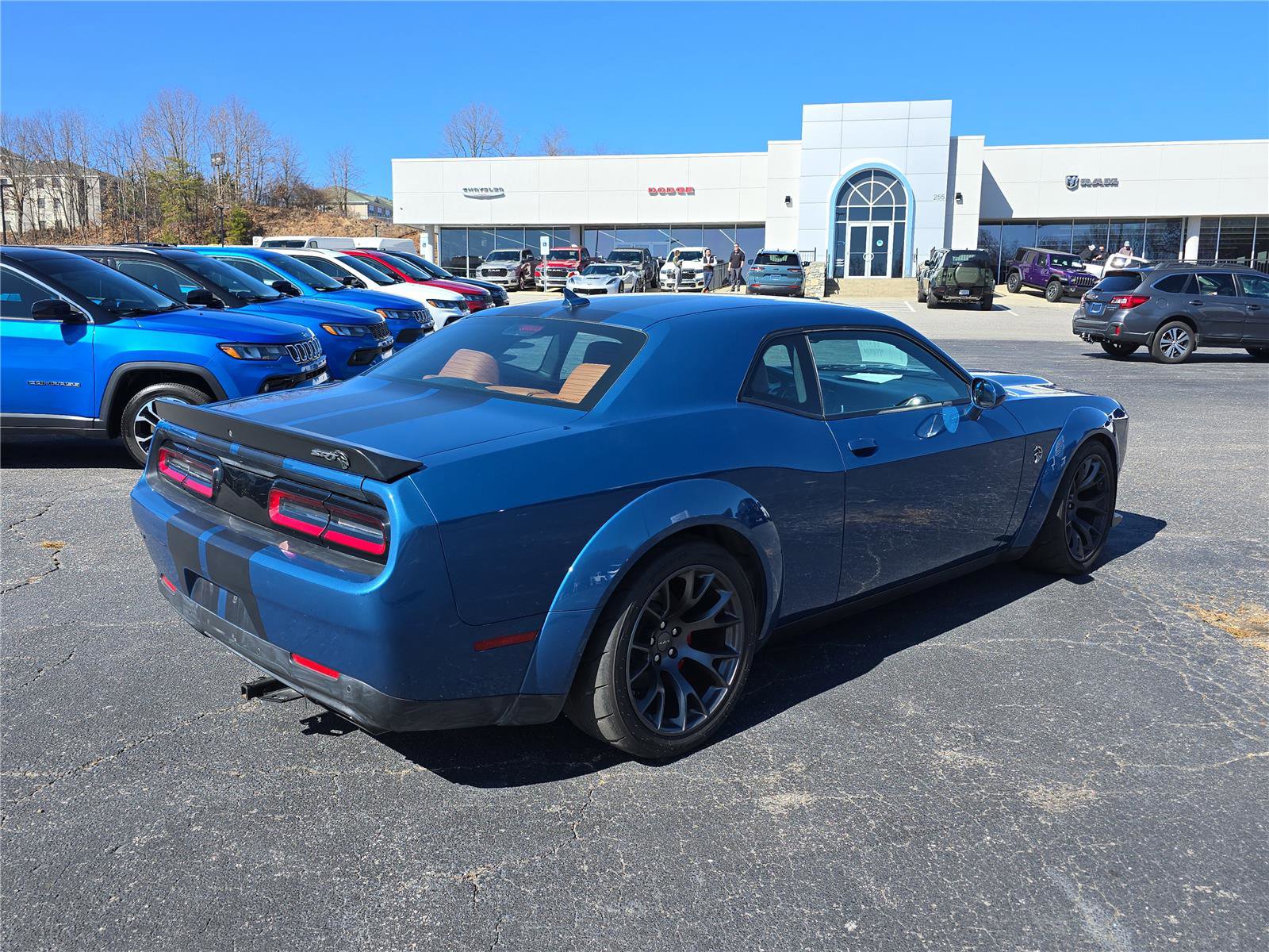 Used 2021 Dodge Challenger SRT Hellcat image 3