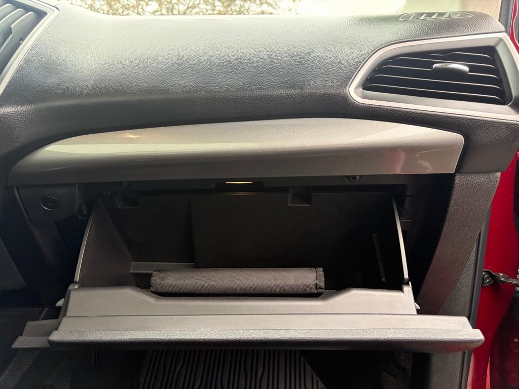 Used 2019 Ford Edge SEL w/ Equipment Group 201A AWD/4WD image 26