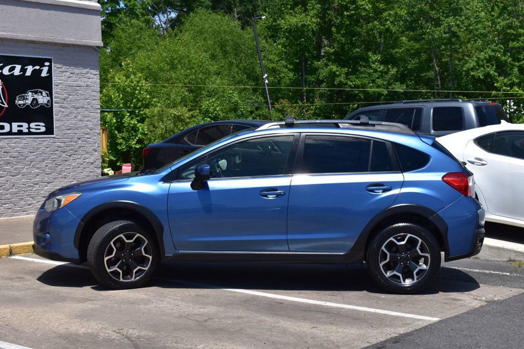 Used 2015 Subaru Crosstrek 2.0i Premium w/ Moonroof Package AWD/4WD image 3