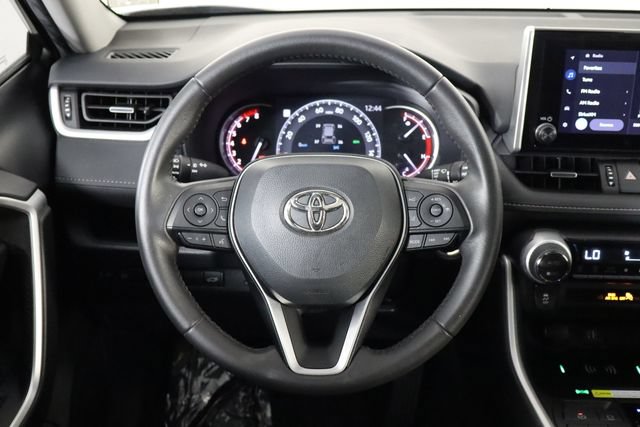 Used 2023 Toyota RAV4 XLE Premium FWD image 7