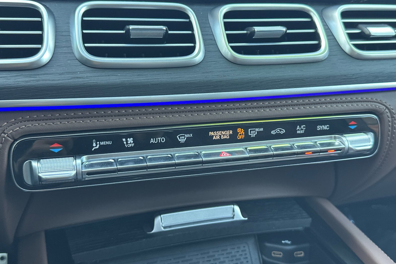 Used 2024 Mercedes-Benz GLE 63 AMG S image 21