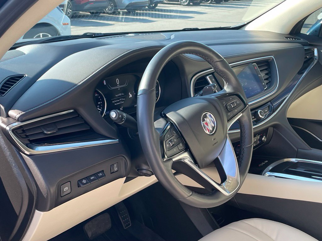 Used 2023 Buick Enclave Premium w/ Experience Buick Package FWD image 9