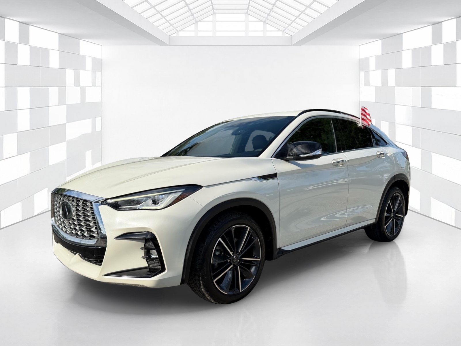 Used 2023 INFINITI QX55 Luxe w/ Cargo Package AWD/4WD image 3
