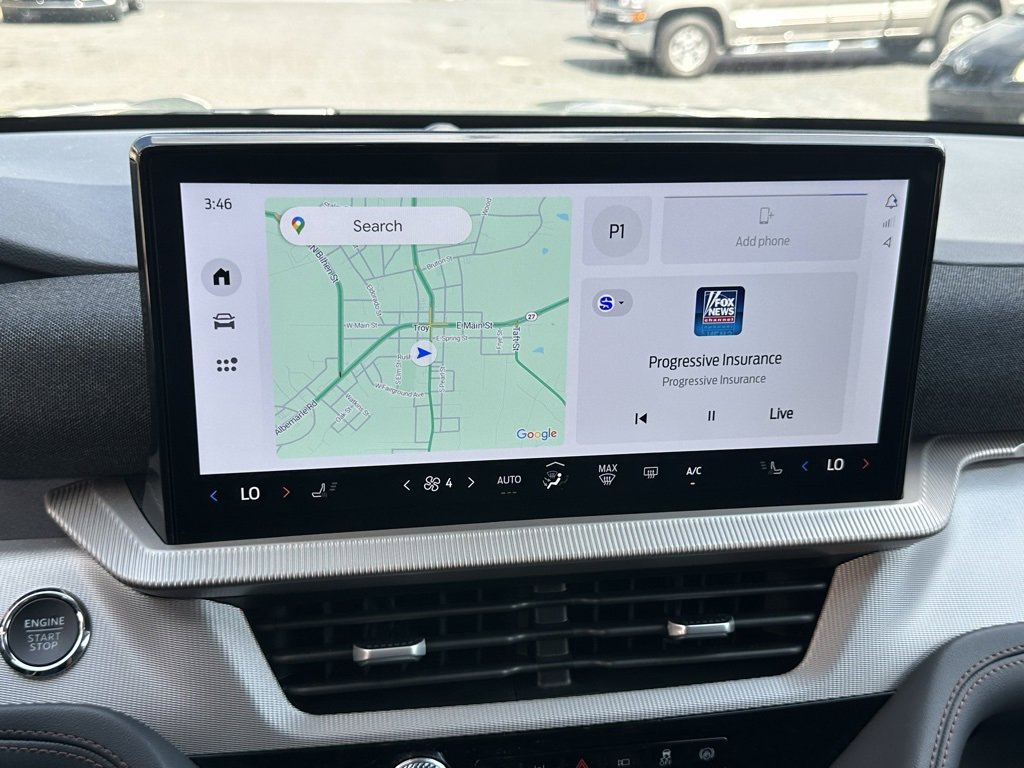 Used 2025 Ford Explorer Active image 26