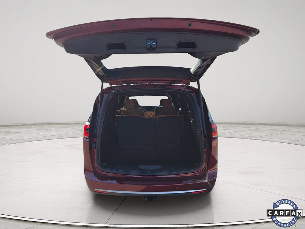 Used 2021 Chrysler Pacifica Pinnacle image 12