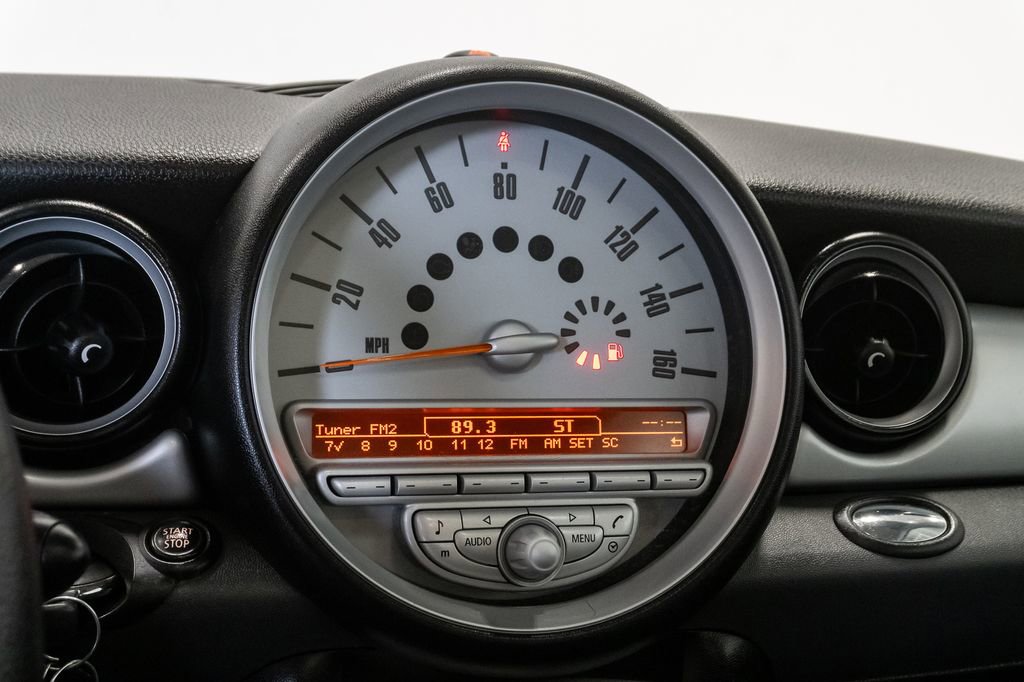 Used 2009 MINI Cooper Hardtop FWD image 17