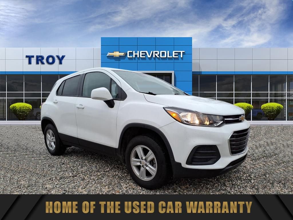 Used 2020 Chevrolet Trax LS w/ Tint and Cruise Package image 1