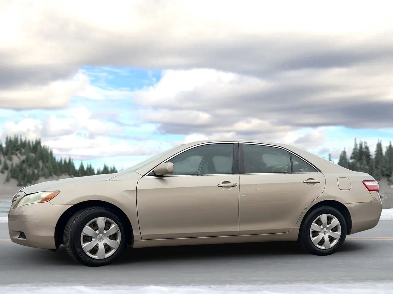 Used 2007 Toyota Camry LE image 16