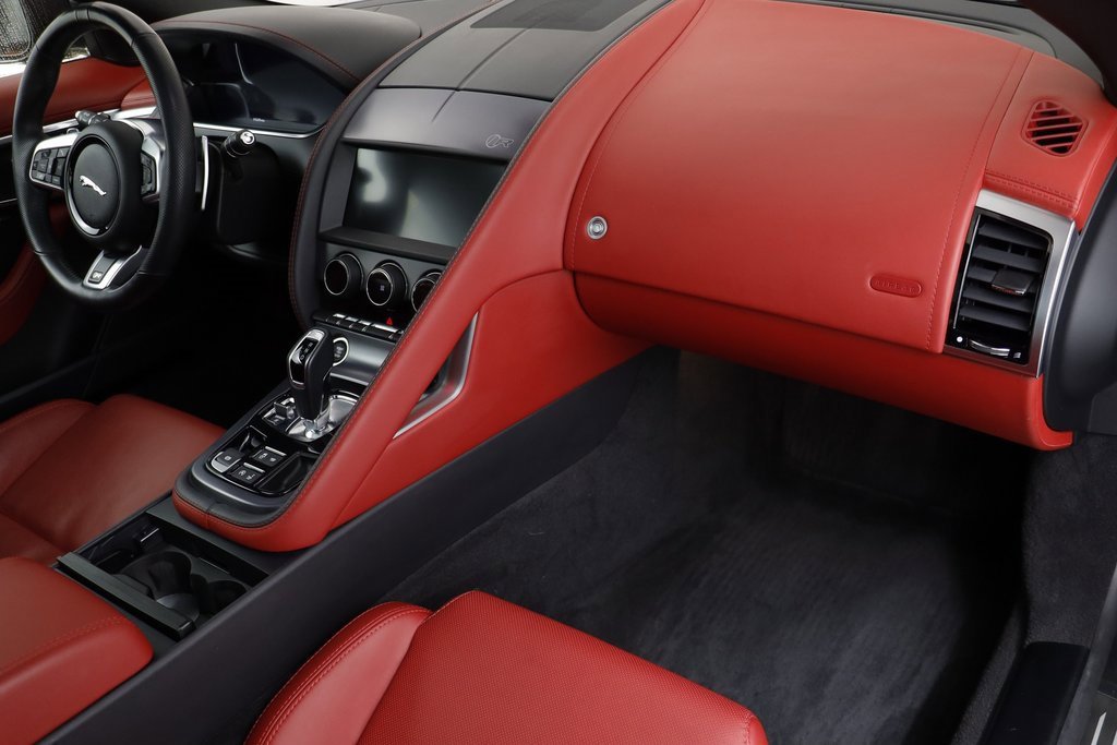 Used 2023 Jaguar F-TYPE R image 23