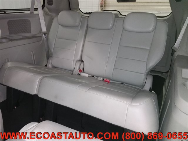 Used 2008 Dodge Grand Caravan SXT FWD image 14
