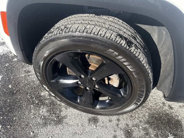 Used 2021 Jeep Grand Cherokee L Laredo image 12