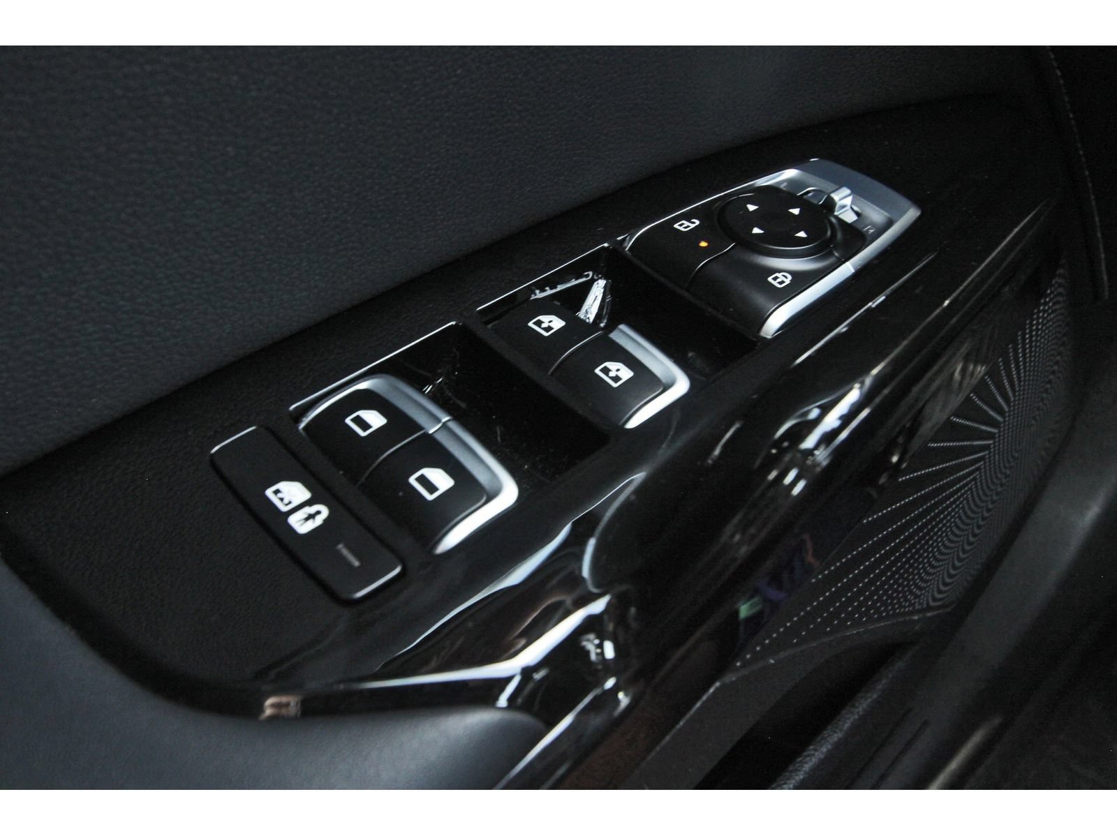 Used 2025 Kia K5 GT-Line AWD/4WD image 21