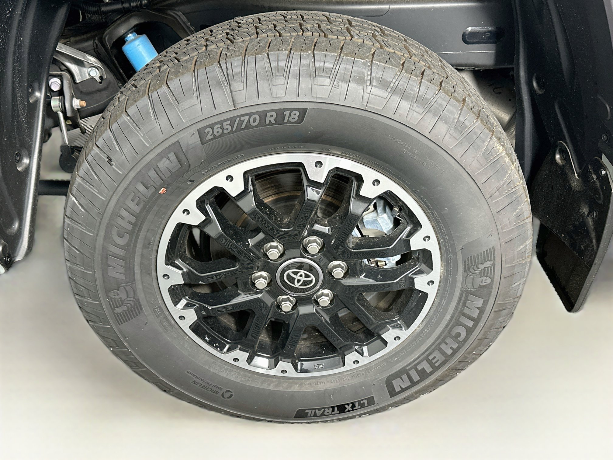 Used 2025 Toyota Tundra SR5 w/ TRD Off-Road Package AWD/4WD image 11