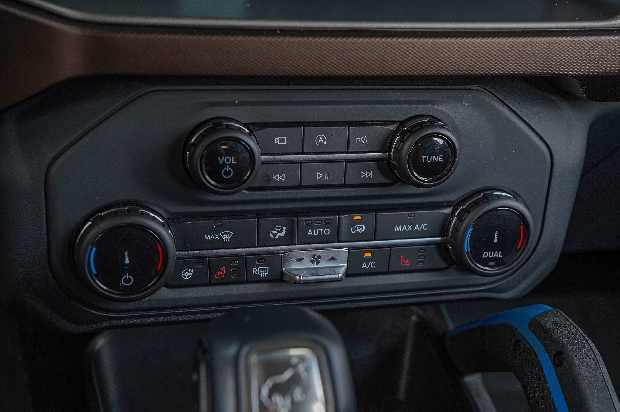 Used 2022 Ford Bronco Outer Banks image 20