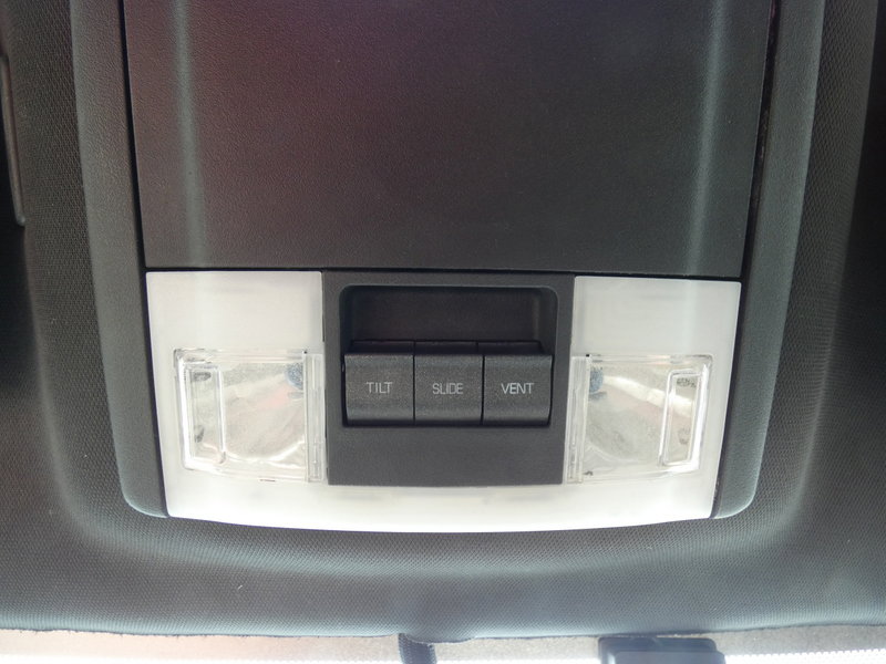 Used 2013 Lincoln Navigator L 4WD w/ HD Trailer Tow Pkg image 17