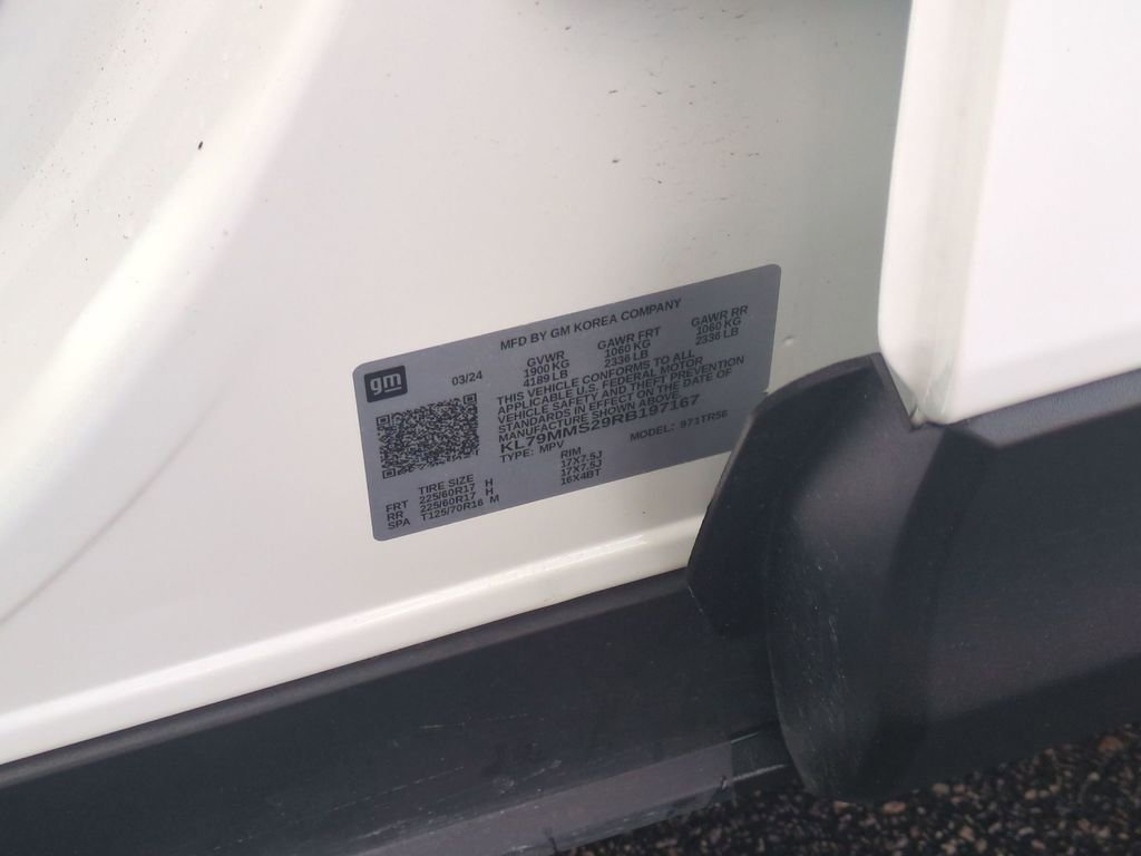 Used 2024 Chevrolet TrailBlazer LS image 32