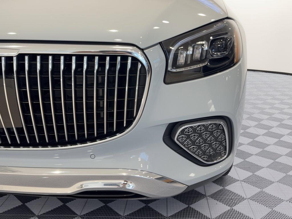 Certified 2025 Mercedes-Benz Maybach GLS 600 4MATIC image 12