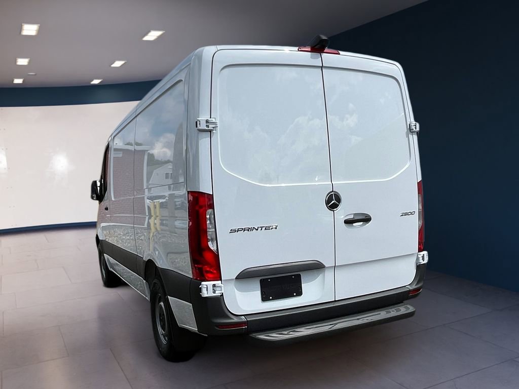 New 2025 Mercedes-Benz Sprinter 2500 image 2