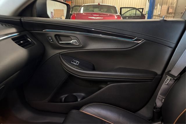 Used 2017 Chevrolet Impala Premier FWD image 19