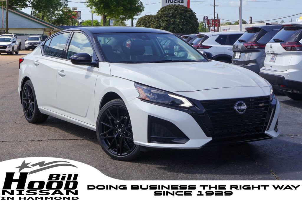 New 2026 Nissan Altima 2.5 SR FWD image 1