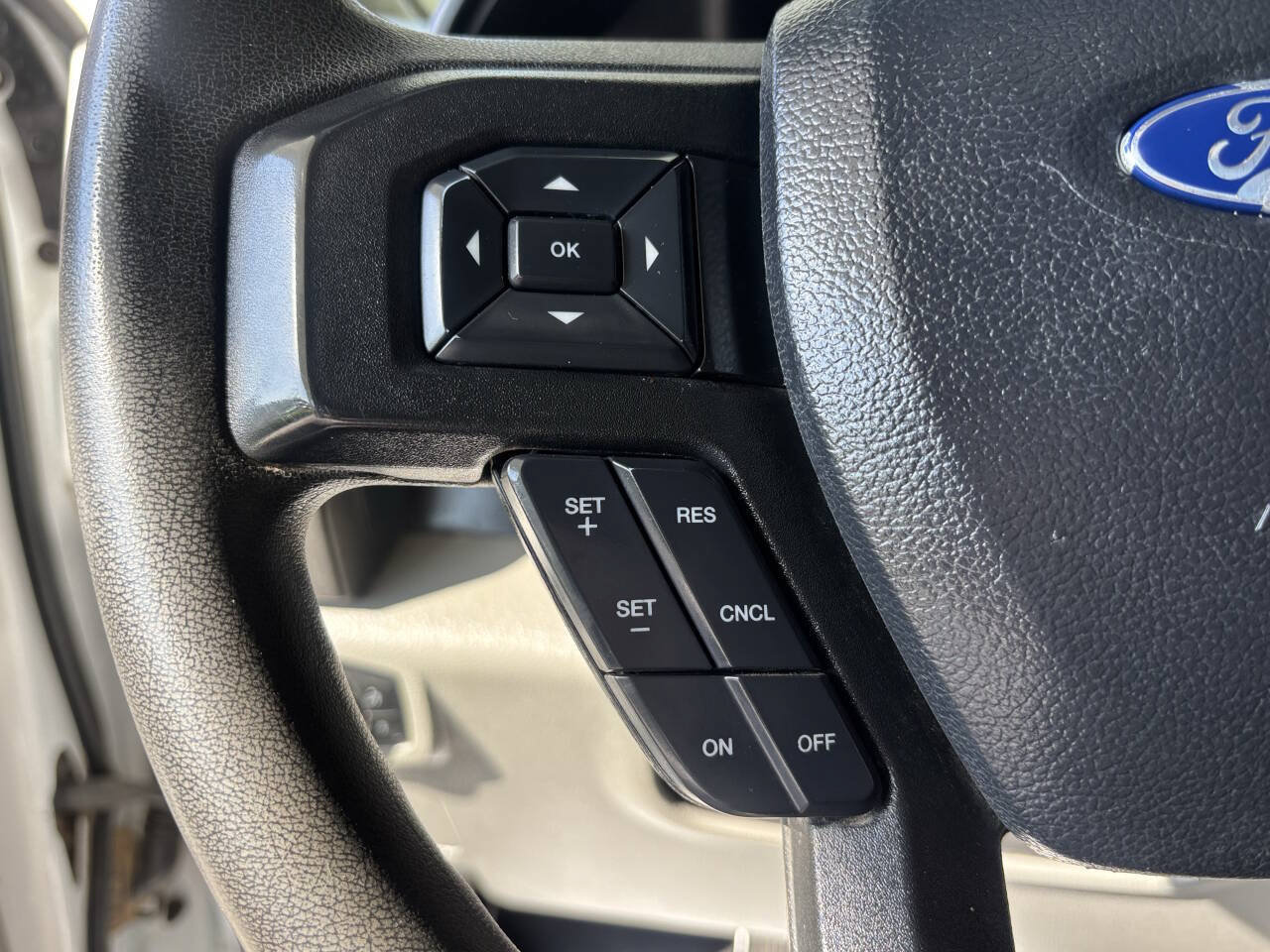 Used 2019 Ford F250 XL w/ Power Equipment Group AWD/4WD image 16
