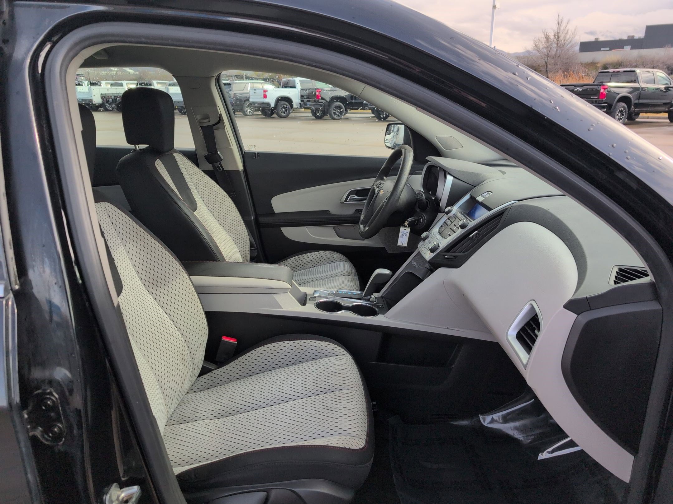 Used 2013 Chevrolet Equinox LS image 25