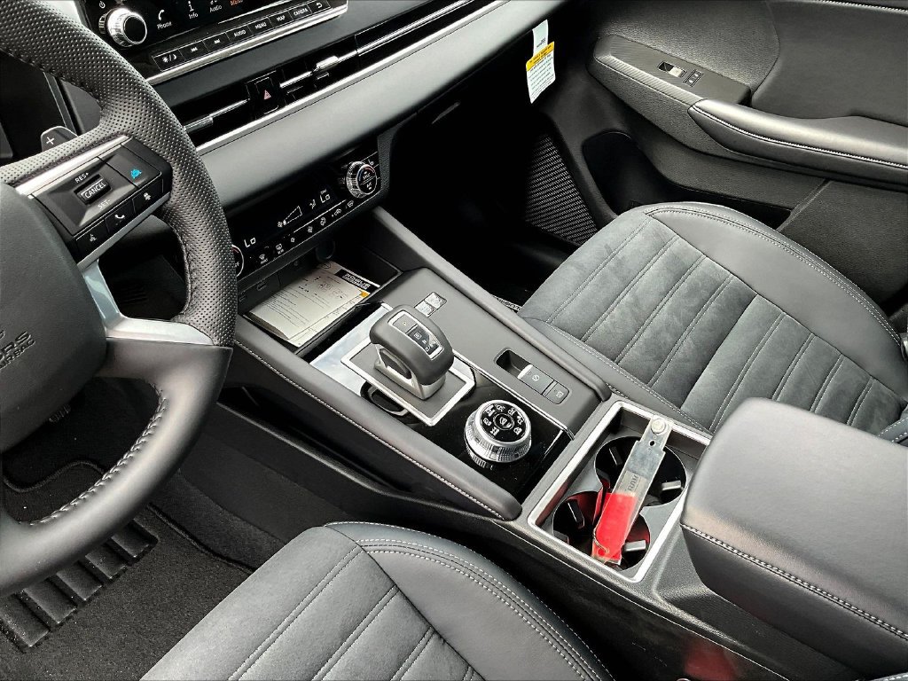 New 2026 Nissan Rogue SL AWD/4WD image 26