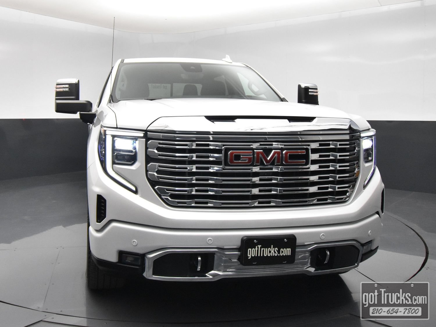Used 2024 GMC Sierra 1500 Denali w/ Denali Reserve Package AWD/4WD image 51