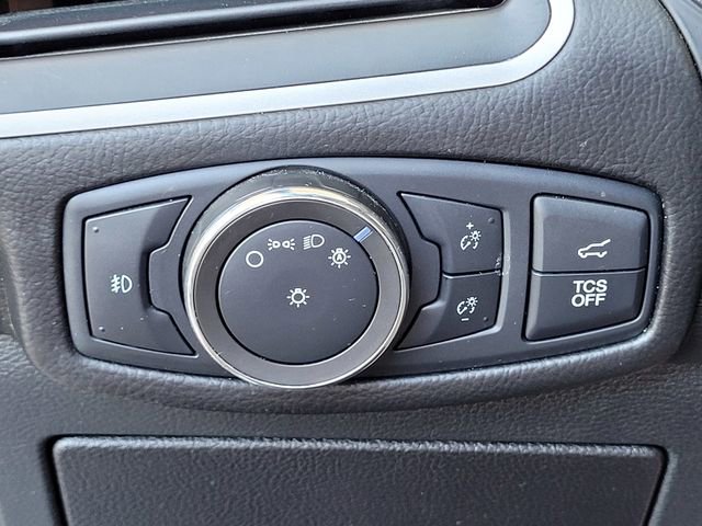 Used 2022 Ford Edge ST-Line image 15