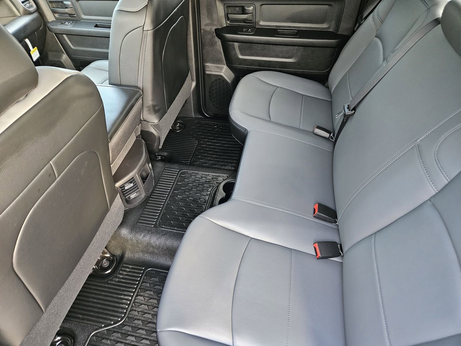 New 2026 RAM 3500 Tradesman image 27