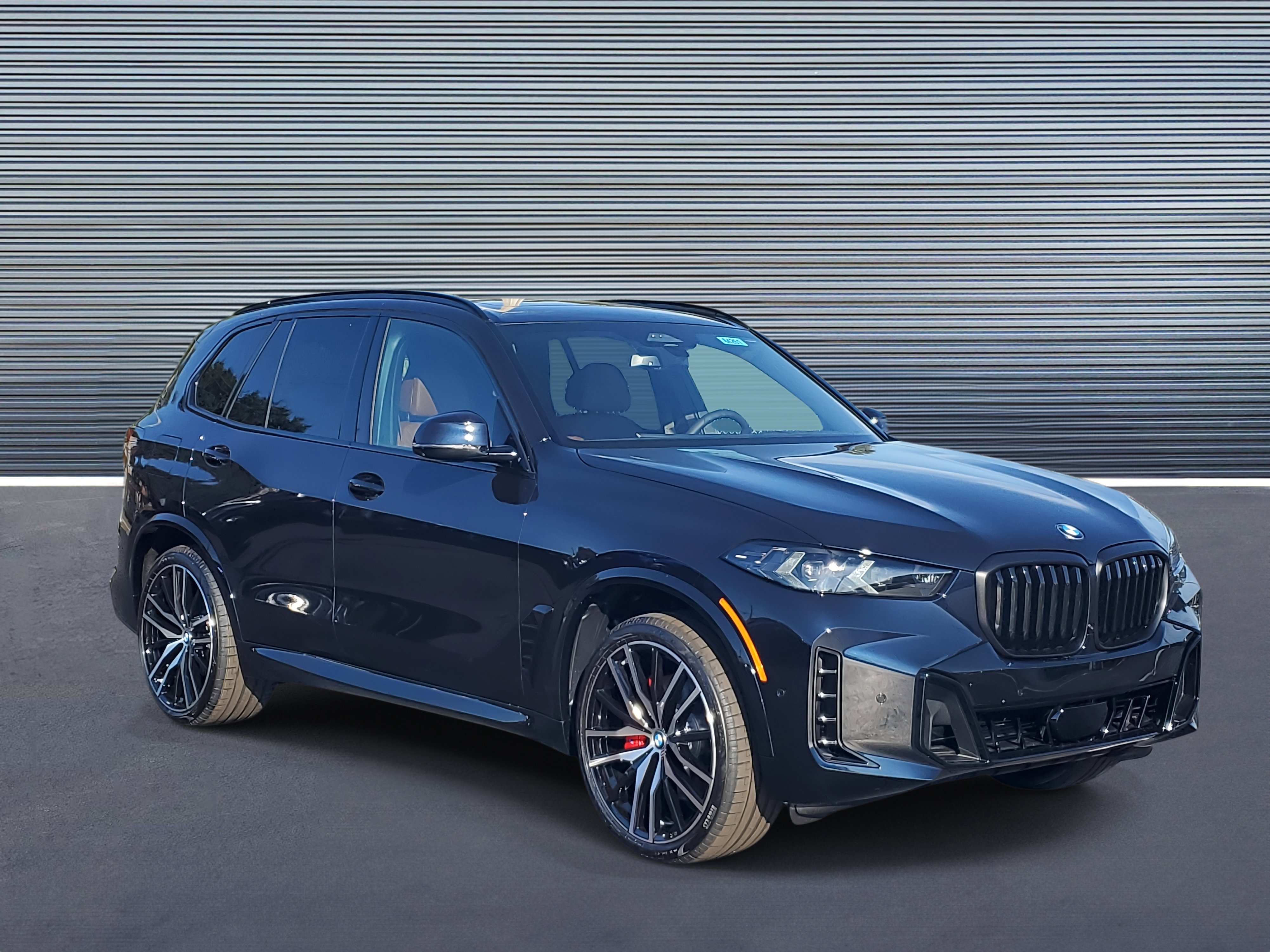 New 2026 BMW X5 xDrive40i w/ M Sport Package image 2